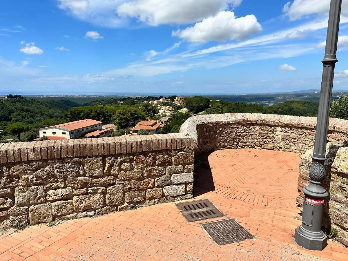 Residenza Le Mura Montescudaio 0*,